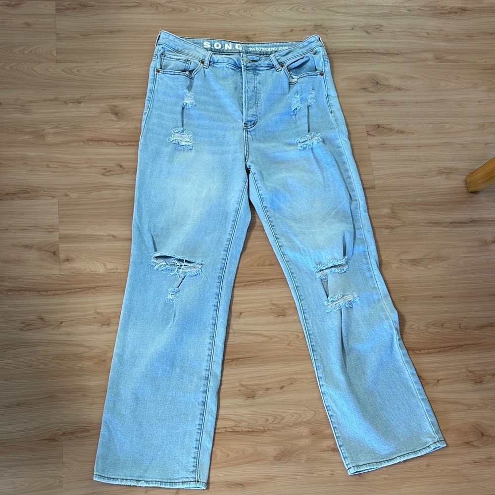 SONG Women's Light Blue Straight Leg Jeans
